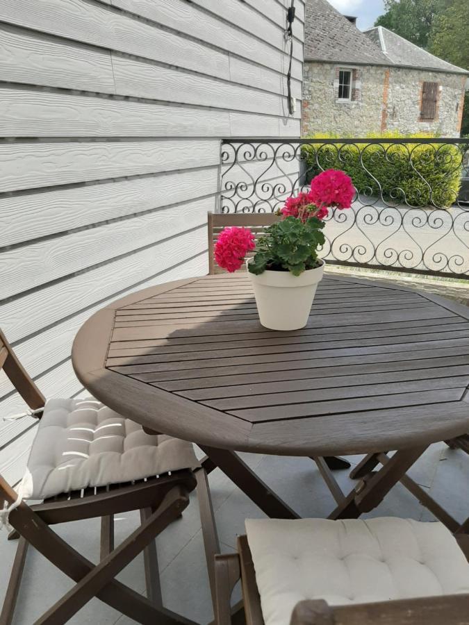 Maison De Campagne En Pierre Bleue-Wifi Et Parking Bousignies-sur-Roc Kültér fotó